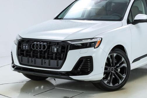 2026 Audi Q7 55 Prestige