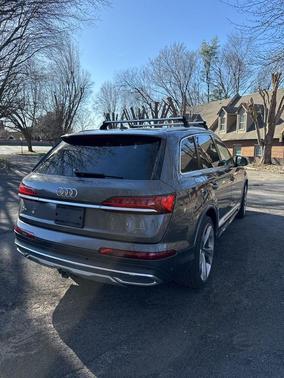 2021 Audi Q7 55 Prestige