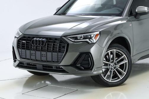 2025 Audi Q3 45 S line Premium