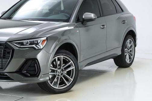 2025 Audi Q3 45 S line Premium