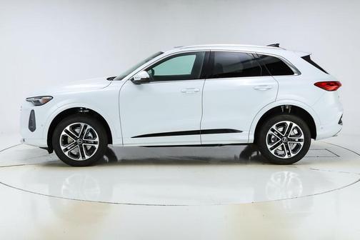 2025 Audi Q5 2.0T quattro Premium