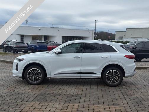 2025 Audi Q5 2.0T quattro Premium