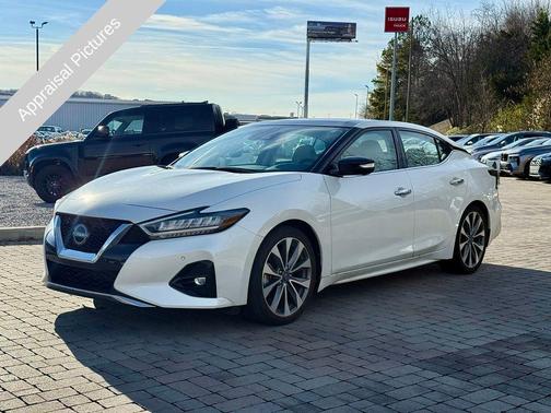 2023 Nissan Maxima Platinum