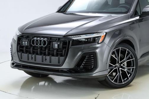 2025 Audi Q7 55 Prestige