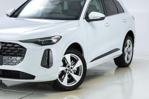 2025 Audi Q5 2.0T quattro Premium