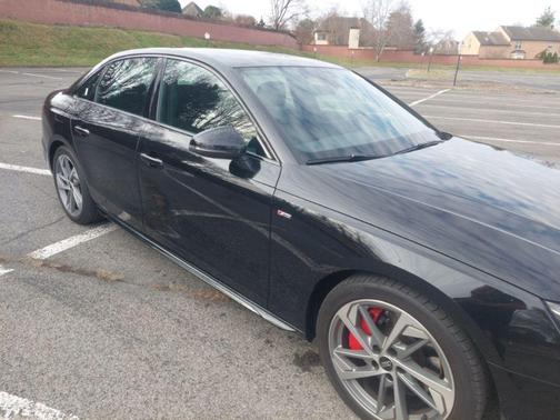 2023 Audi A4 45 S line Premium Plus