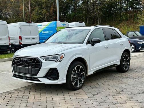 2025 Audi Q3 45 S line Premium