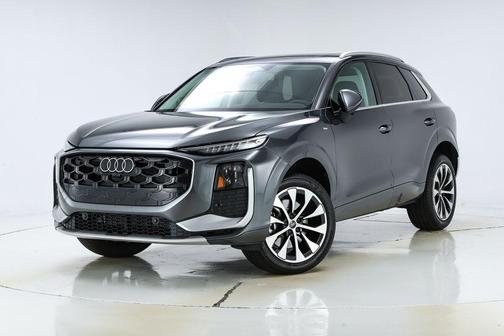 Daytona Gray Pearl 2026 Audi Q3 S line