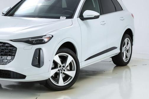 2025 Audi Q5 2.0T quattro Premium