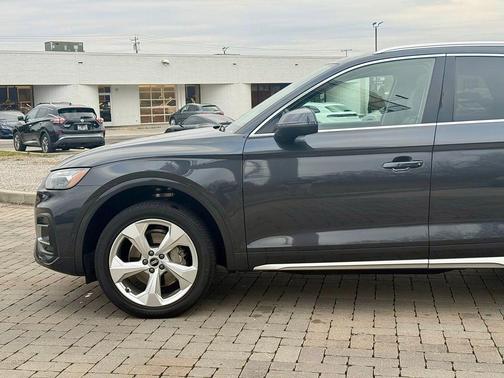 2021 Audi Q5 45 Prestige