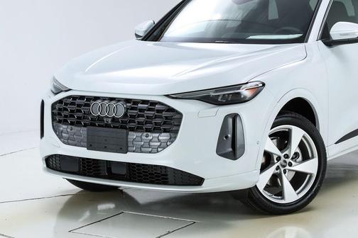 2025 Audi Q5 2.0T quattro Premium