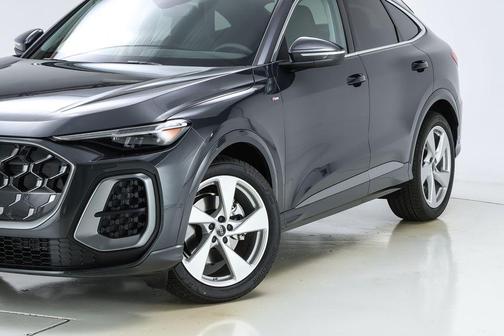 2025 Audi Q5 2.0T Premium