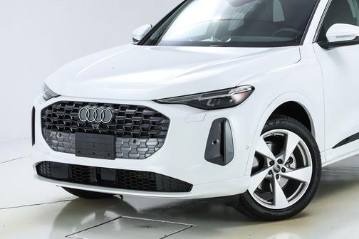 2025 Audi Q5 2.0T quattro Premium