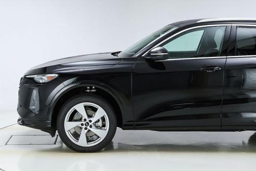 2025 Audi Q5 2.0T quattro Premium