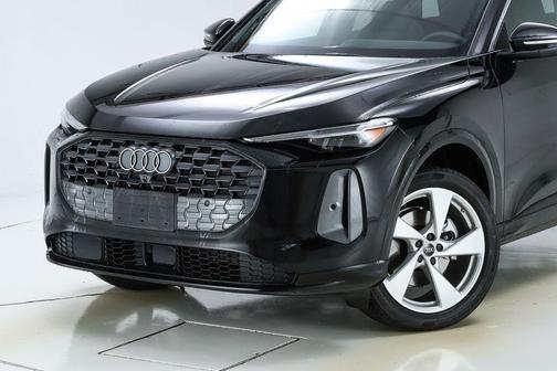 2025 Audi Q5 2.0T quattro Premium