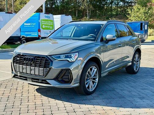 2025 Audi Q3 45 S line Premium
