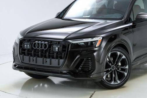 2026 Audi Q7 55 Prestige