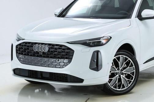 2025 Audi Q5 2.0T quattro Premium