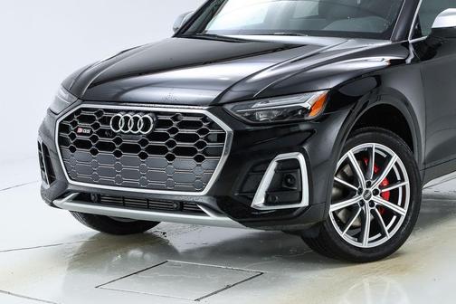 2025 Audi SQ5 3.0T Premium Plus