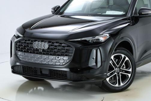 2025 Audi Q5 2.0T quattro Premium