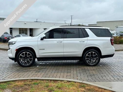 2021 Chevrolet Tahoe RST