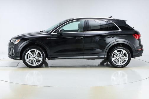 2024 Audi Q3 45 S line Premium