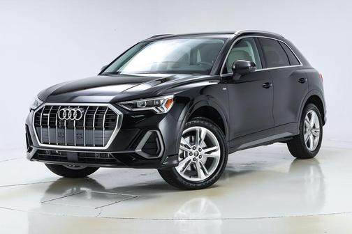 2024 Audi Q3 45 S line Premium