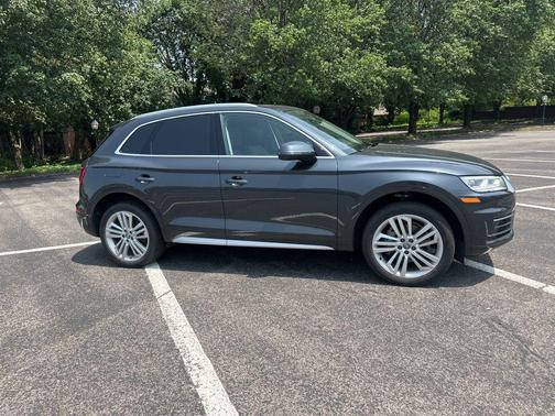 2018 Audi Q5 2.0T Premium Plus