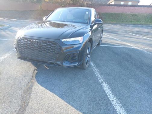 2024 Audi Q5 45 S line quattro Premium