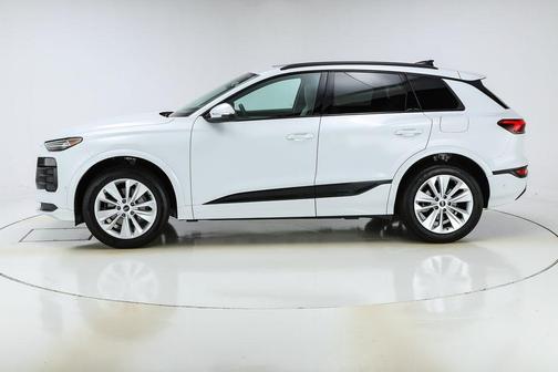 2025 Audi Q6 e-tron Premium