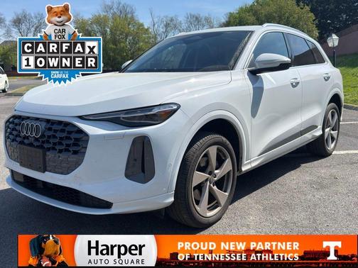 Glacier White Metallic 2025 Audi Q5 2.0T quattro Premium