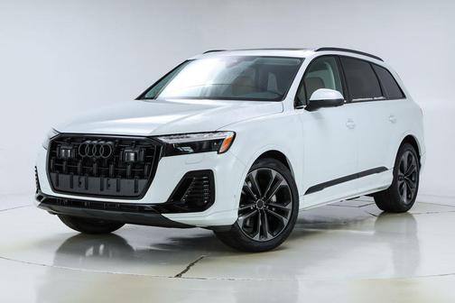 2026 Audi Q7 55 Premium Plus