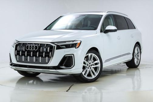 Glacier White Metallic 2025 Audi Q7 55 Premium Plus