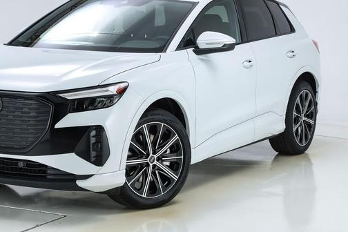 2025 Audi Q4 e-tron 45 Premium