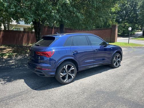 2024 Audi Q3 45 S line Premium