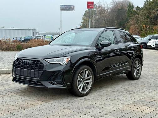 2025 Audi Q3 45 S line Premium