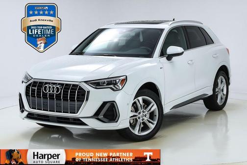 2020 Audi Q3 45 S line Prestige