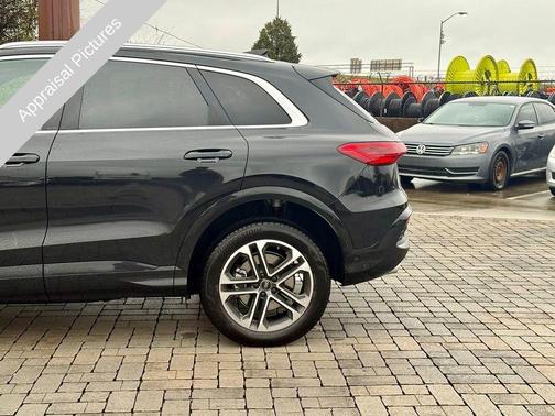2025 Audi Q5 2.0T quattro Premium
