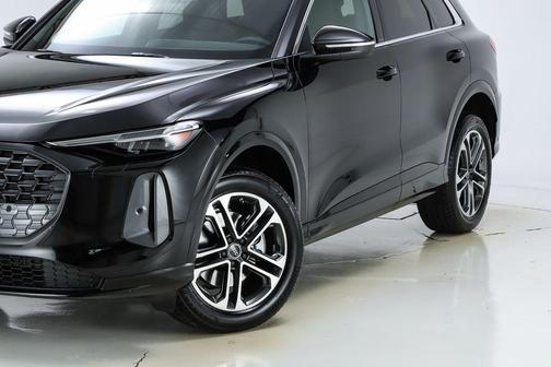 2025 Audi Q5 2.0T quattro Premium