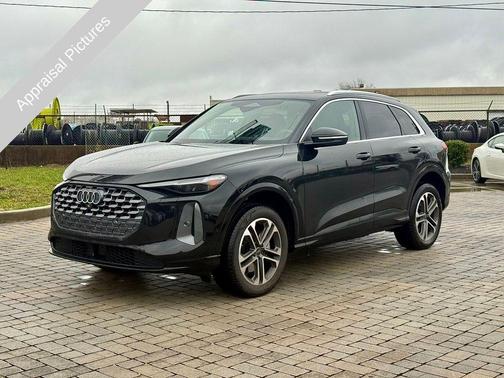 2025 Audi Q5 2.0T quattro Premium