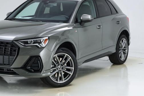 2025 Audi Q3 45 S line Premium