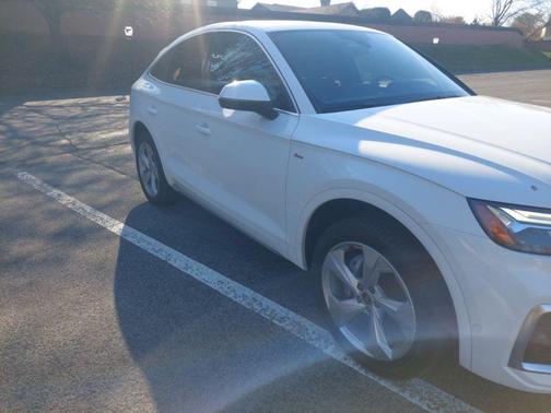2025 Audi Q5 45 S line quattro Premium