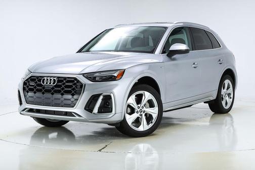 2024 Audi Q5 45 S line quattro Premium