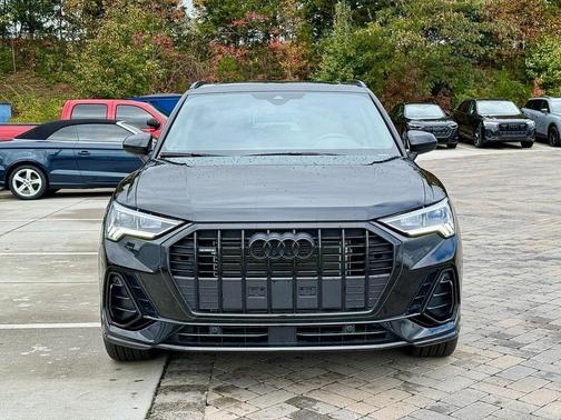 2025 Audi Q3 45 S line Premium