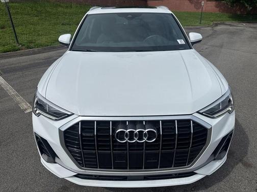 Arkona White 2024 Audi Q3 45 S line Premium