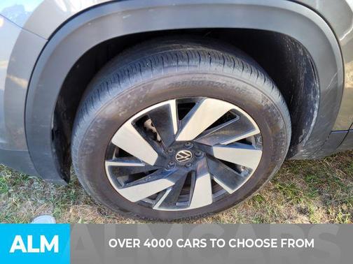 2025 Volkswagen Atlas Cross Sport 2.0T SE w/Technology