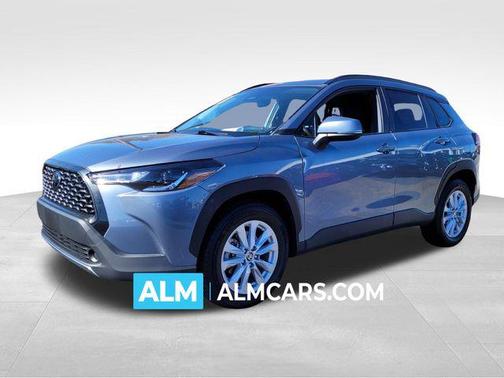 2024 Toyota Corolla Cross LE
