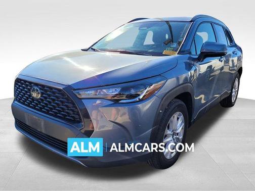 2024 Toyota Corolla Cross LE