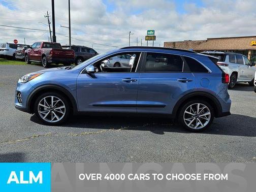 2022 Kia Niro Touring SE