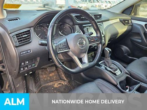 2020 Nissan Rogue Sport SL